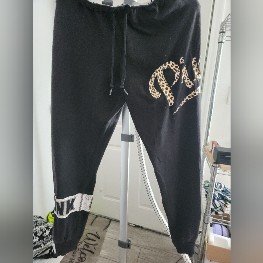 Sm pink sweats